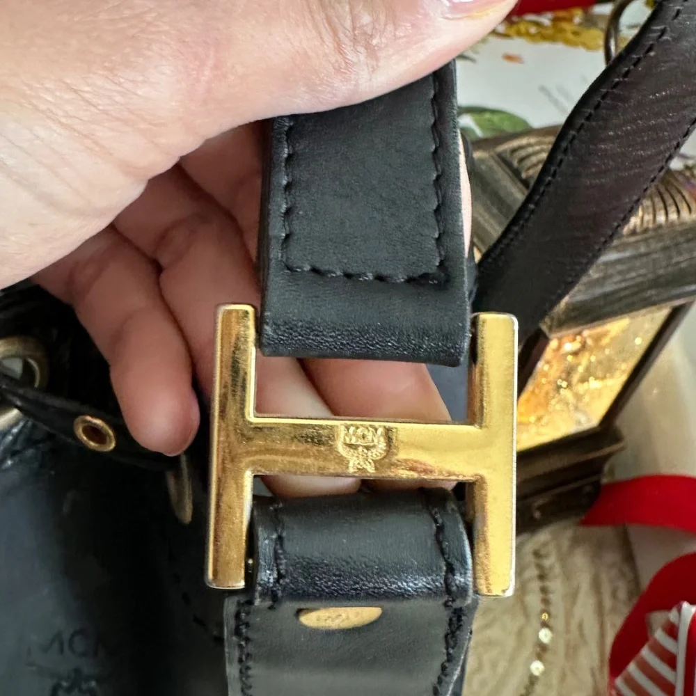 Vintage MCM Black Canvas/Leather Bucket Bag - Picture 7 of 16